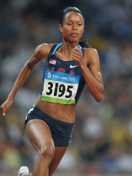 Muna Lee profile image