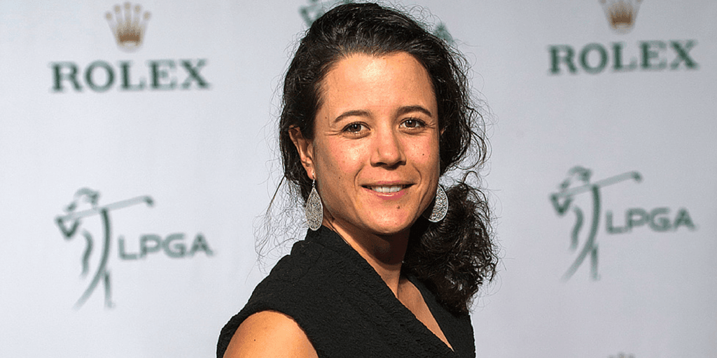 Dewi Claire Schreefel profile image