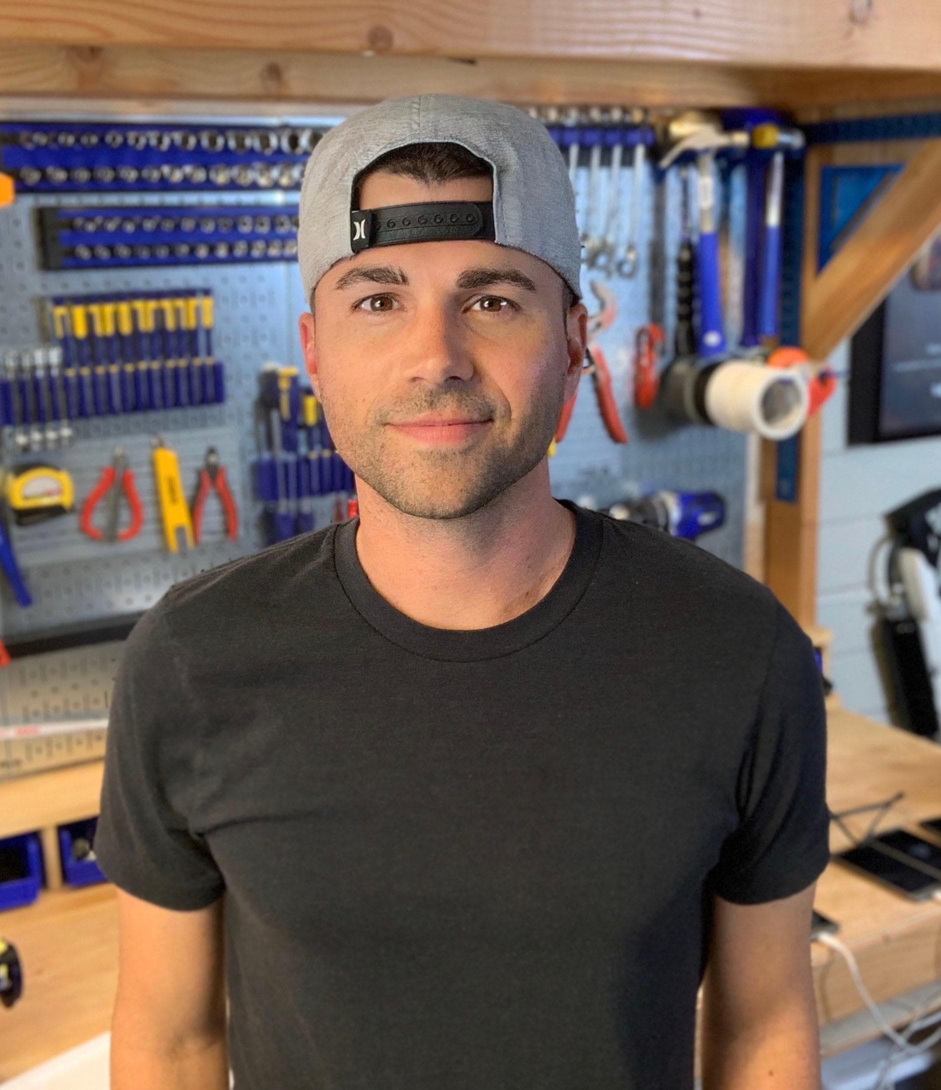 Mark Rober profile image