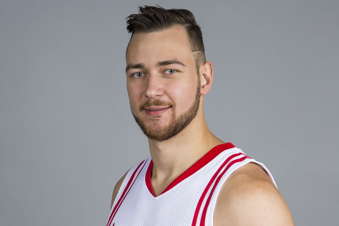 Donatas Motiejunas profile photo