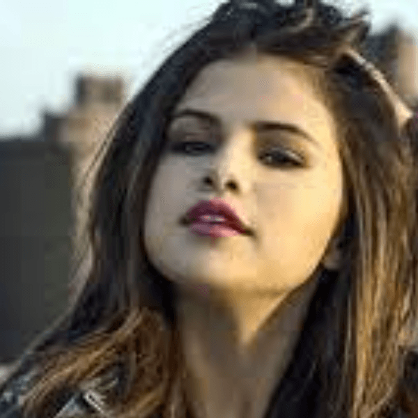 Selena Gomez profile photo